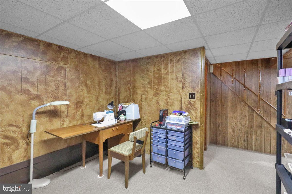 1063 Hale Street photo 24