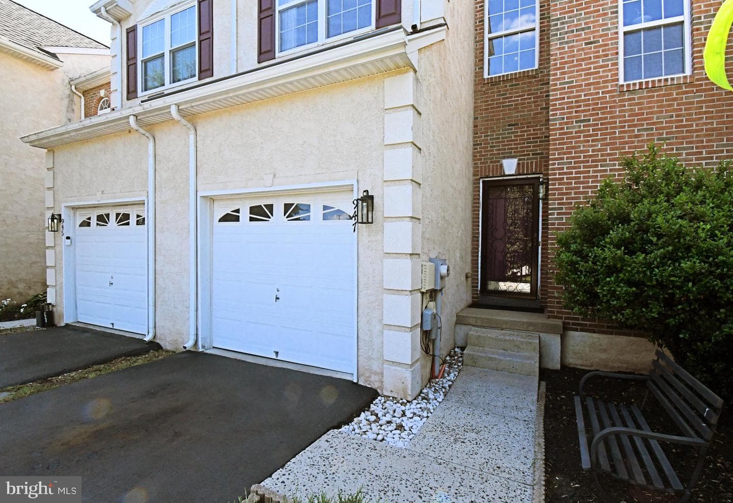 947 Shenkle Drive photo 2