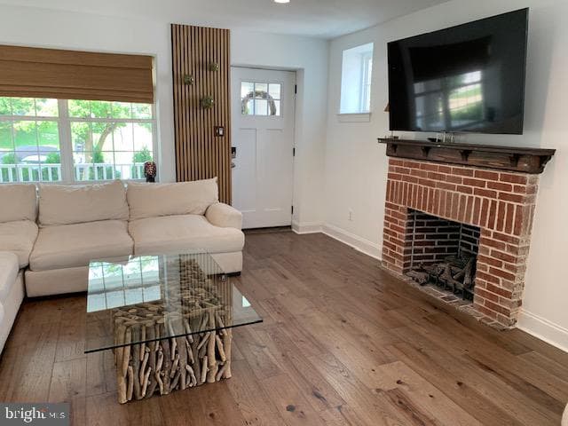 423 E Tenth Avenue photo 6