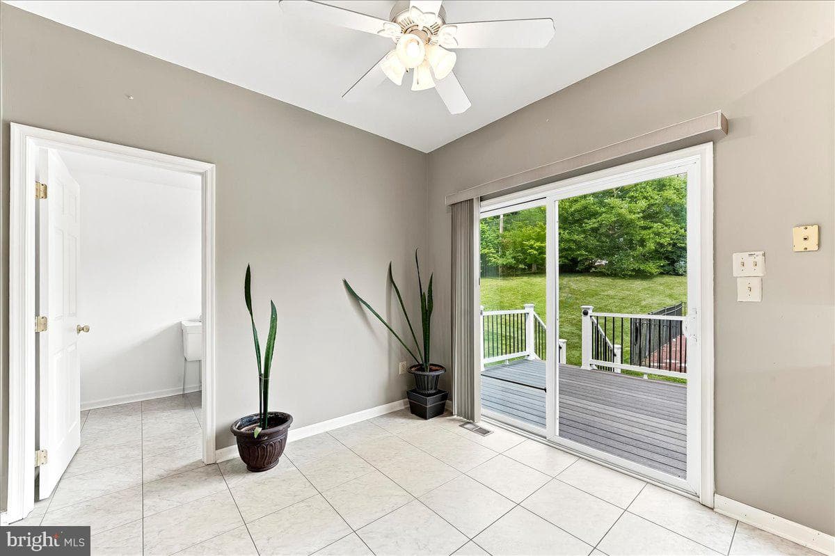 310 Country Ridge Drive photo 17