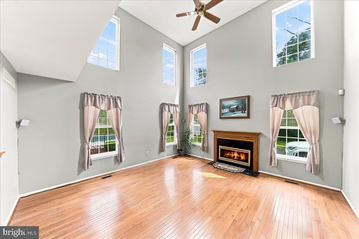 310 Country Ridge Drive photo 19