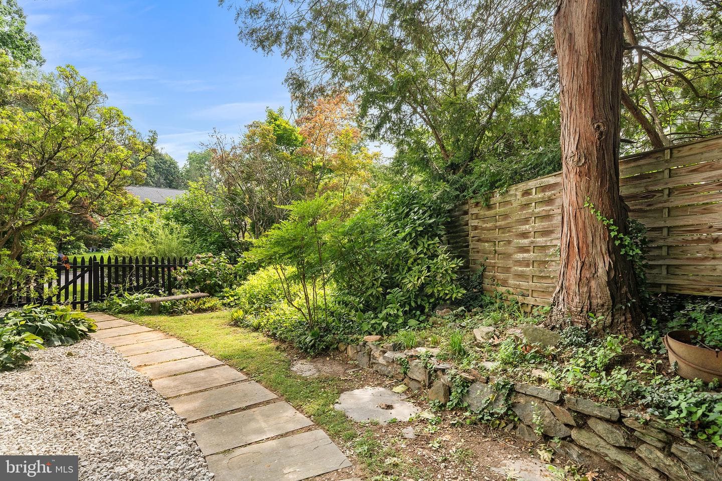 57 Allendale Road photo 39