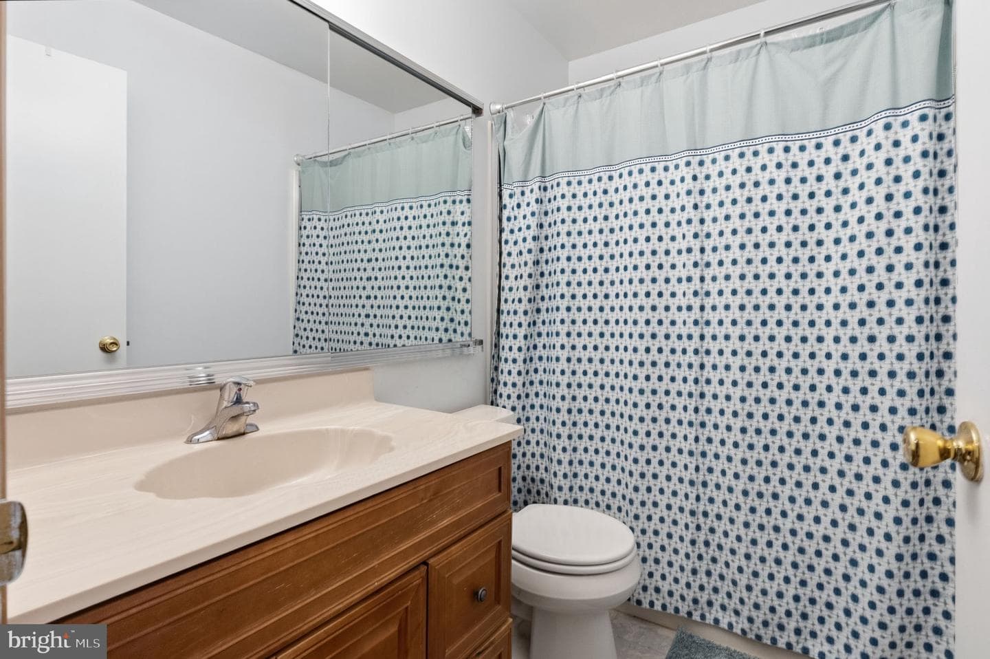 146 Larchwood Court photo 27