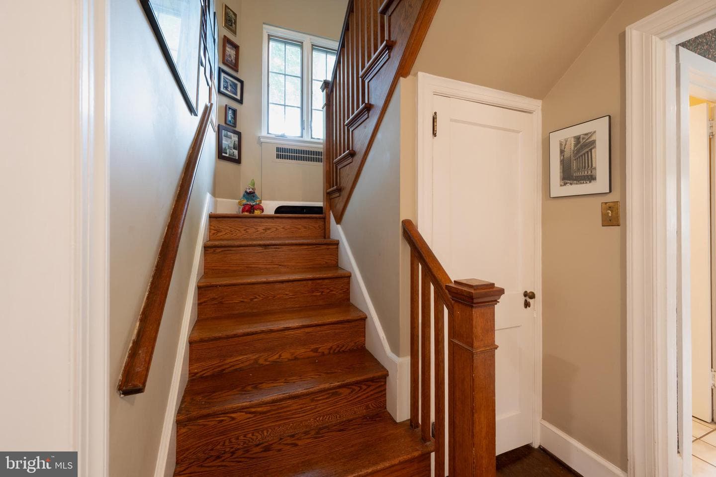 409 E Waverly Road photo 11