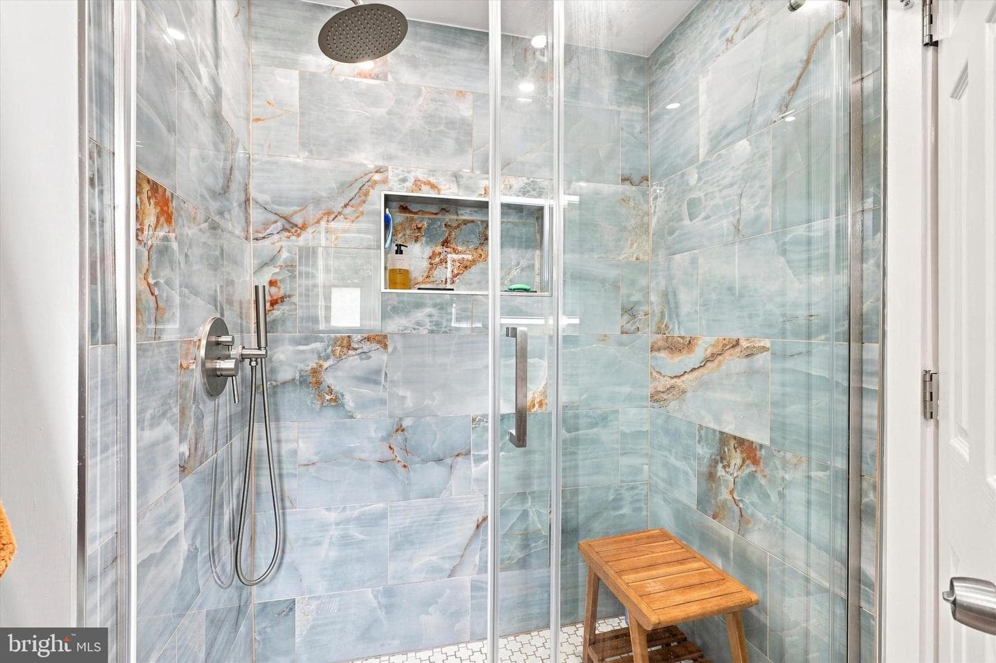 53 Gordon Road photo 17