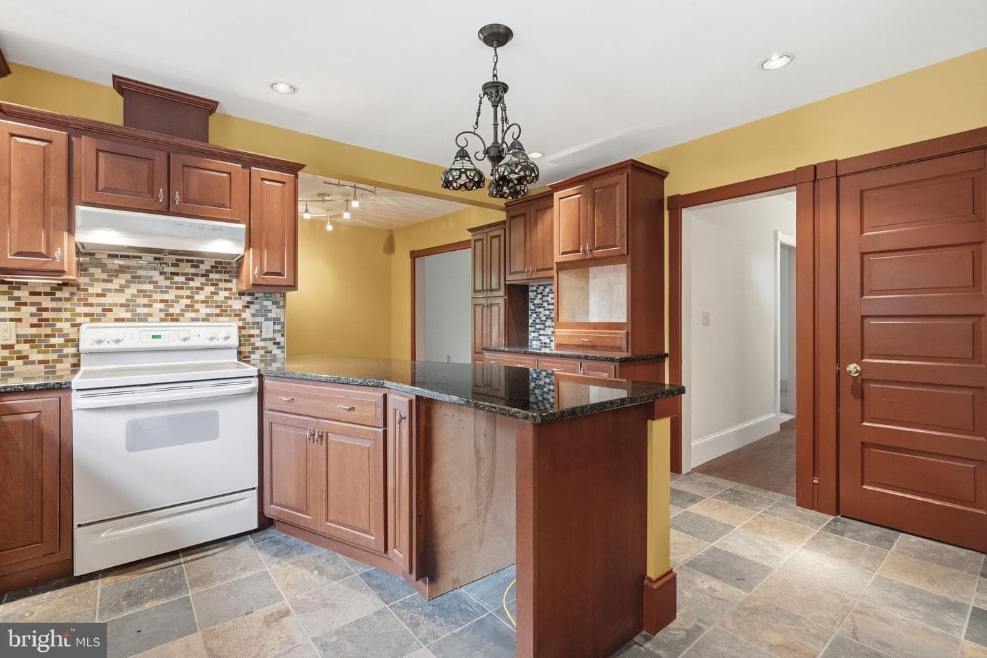 247 Maugers Mill Road photo 17