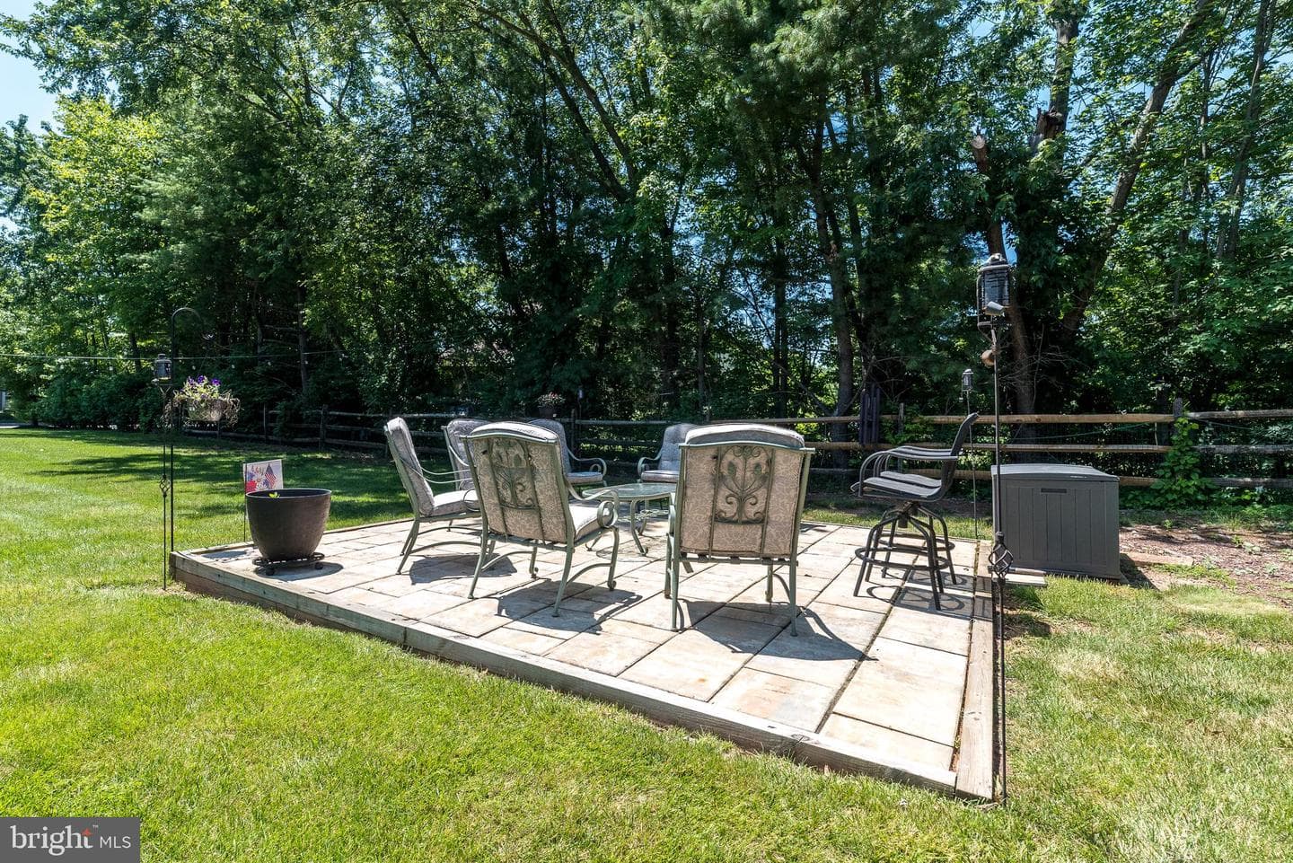 582 Weikel Road photo 24