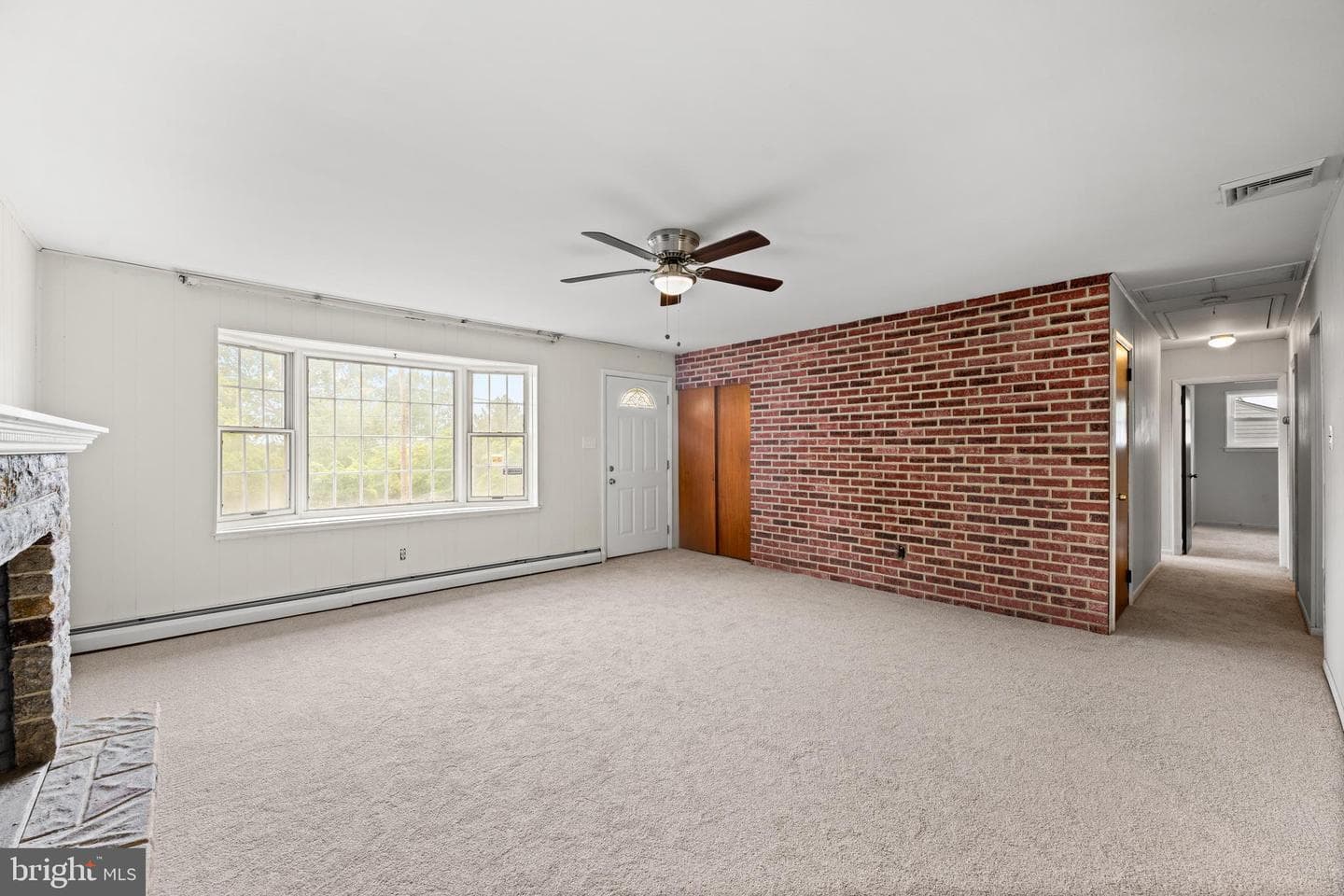 3211 Sharon Lane photo 7