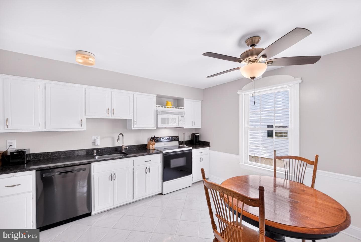 25 Iroquois Drive photo 13