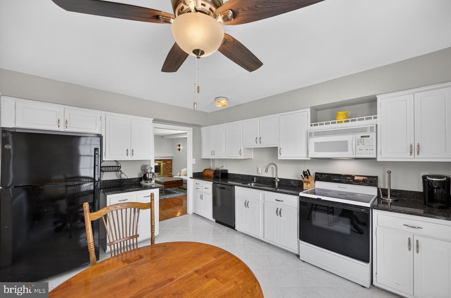 25 Iroquois Drive photo 15