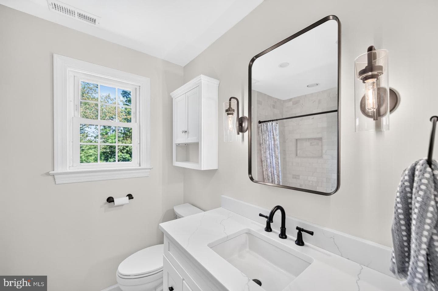 25 Iroquois Drive photo 36