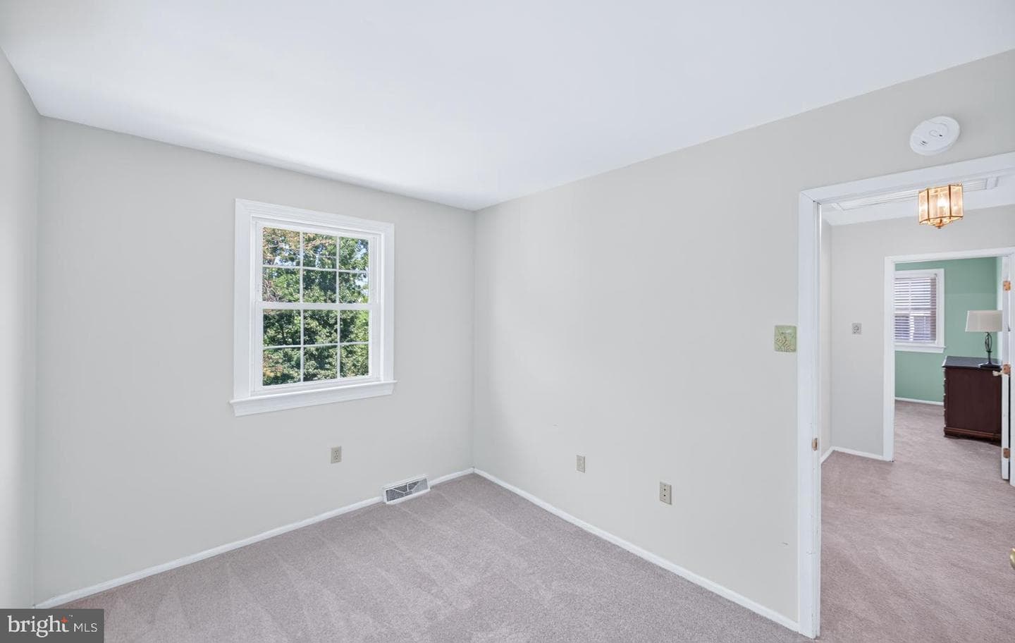 25 Iroquois Drive photo 41