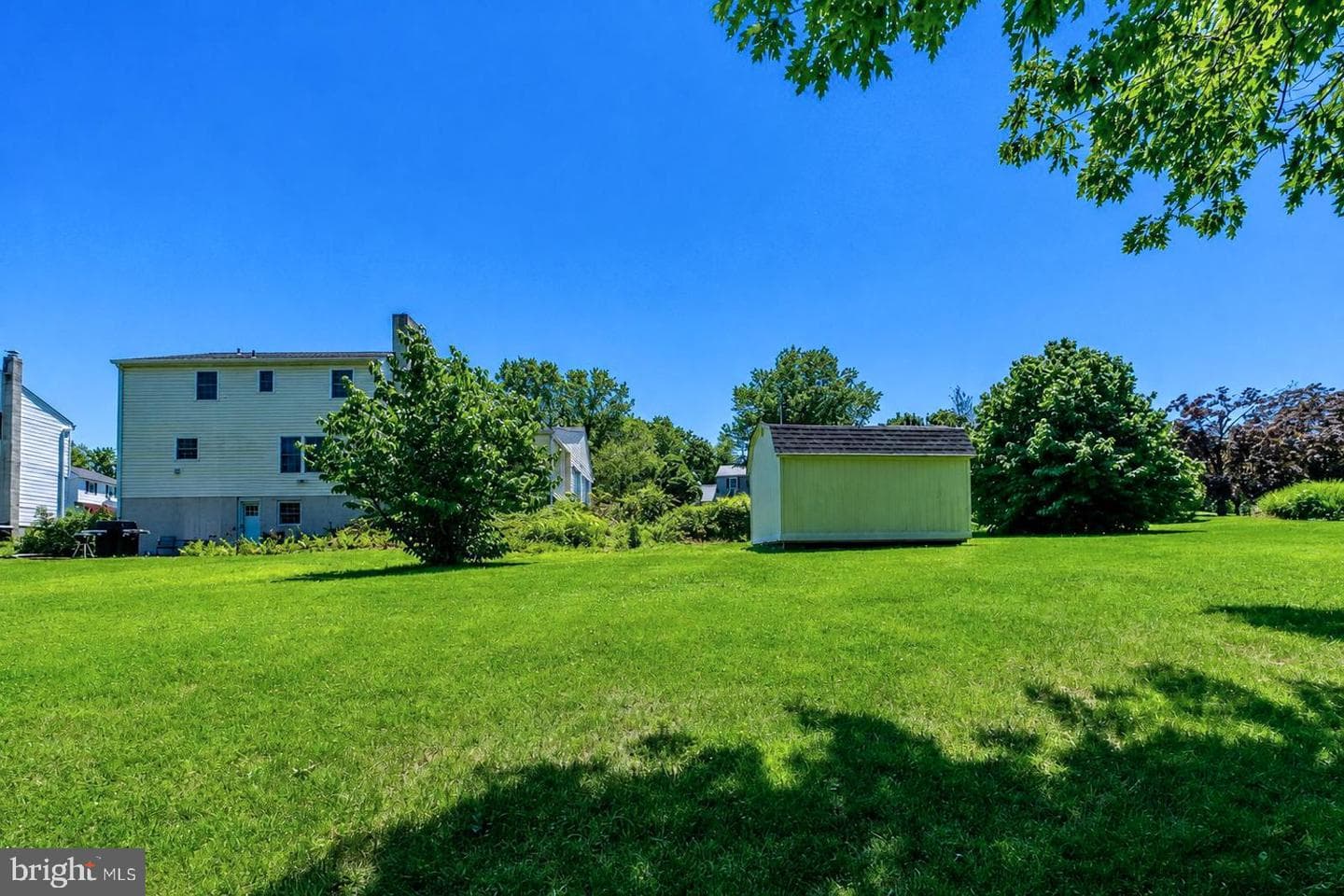 25 Iroquois Drive photo 51