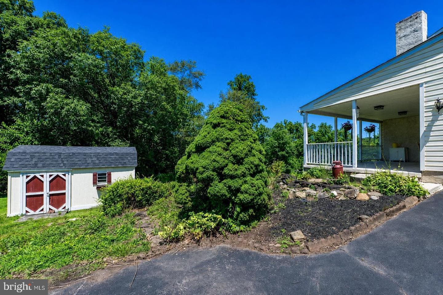 25 Iroquois Drive photo 55