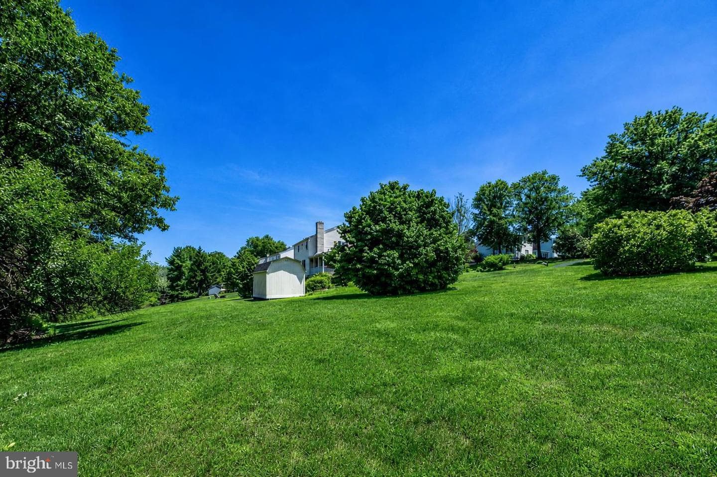 25 Iroquois Drive photo 59
