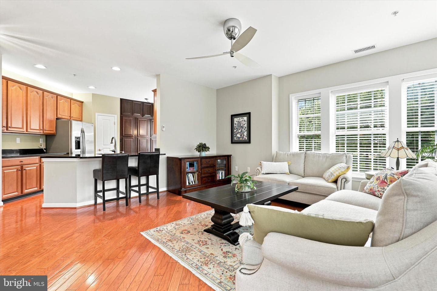 6107 Lilac Court photo 5
