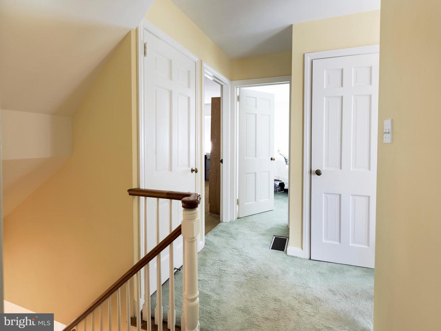 939 Remington Road photo 18