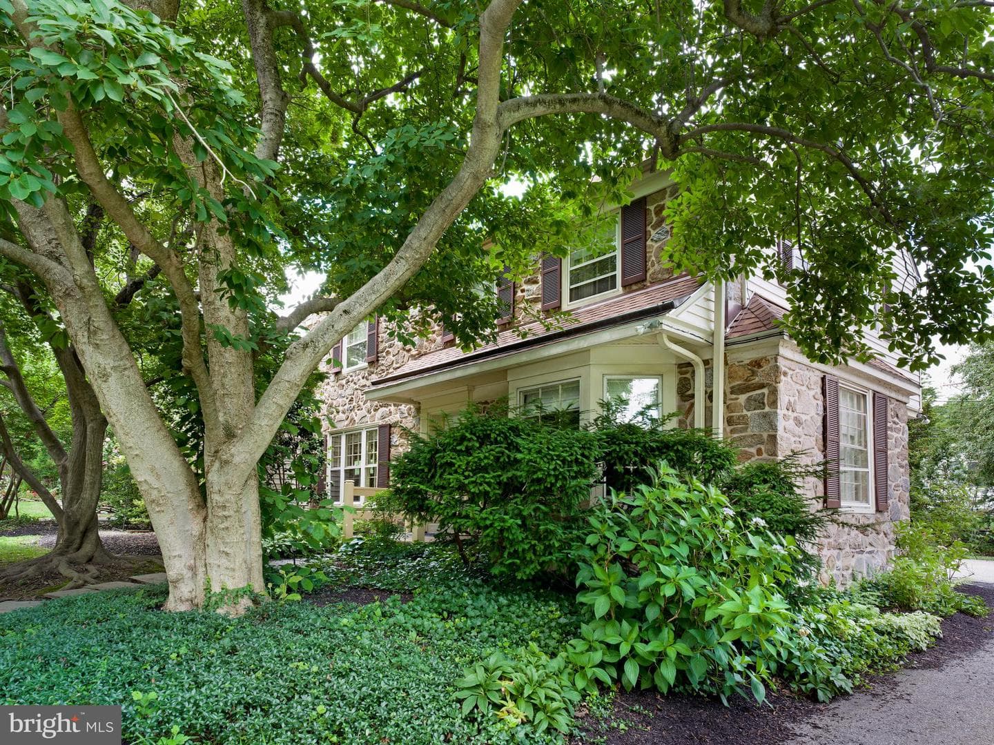 939 Remington Road photo 3