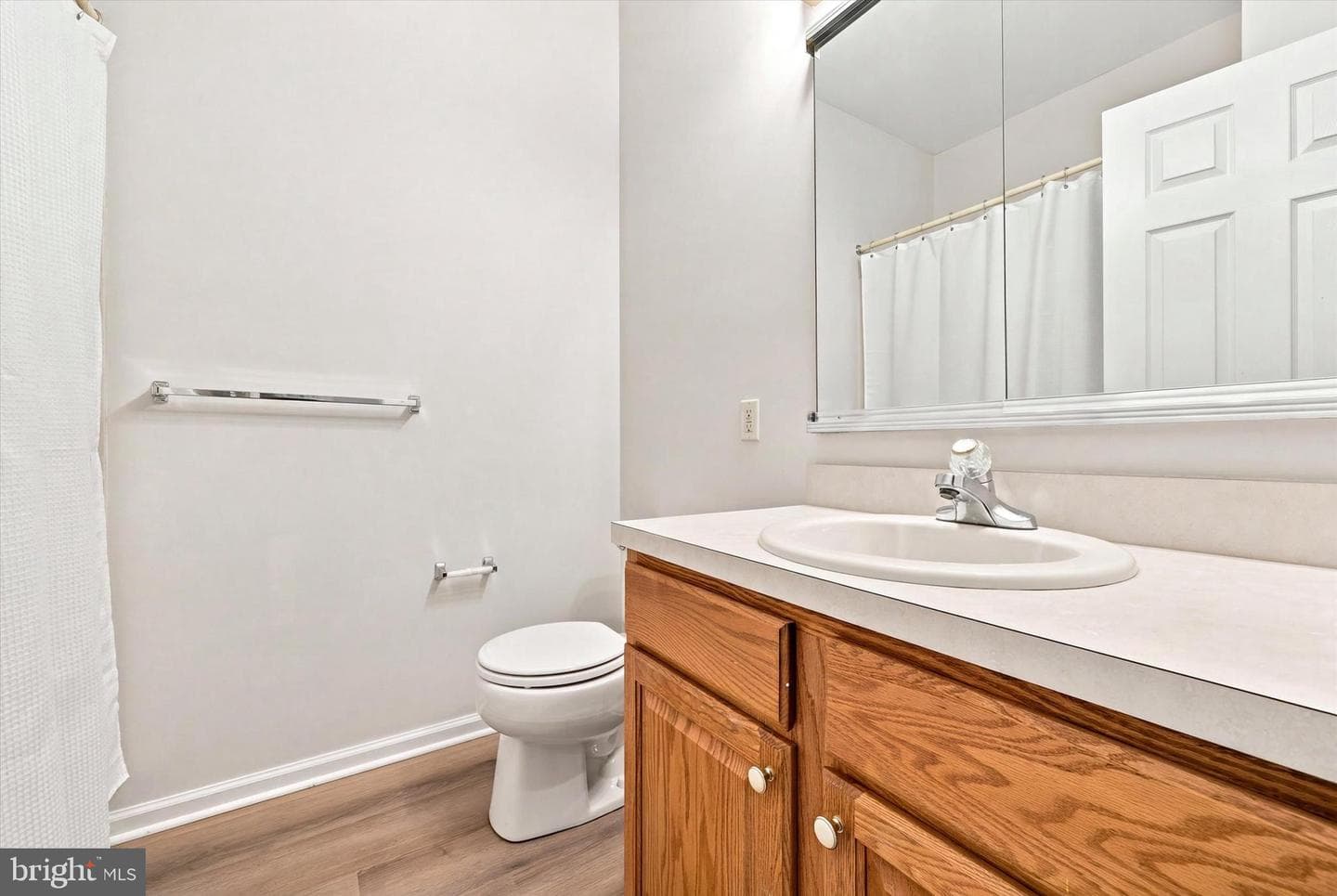 505 Dresher Woods Drive photo 13