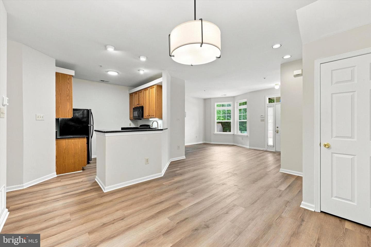 505 Dresher Woods Drive photo 5
