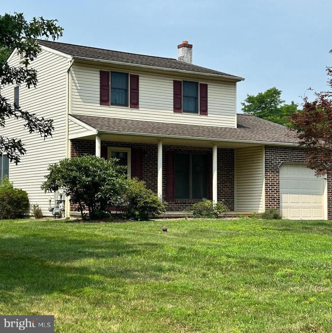 2843 Valley Woods Road, Hatfield