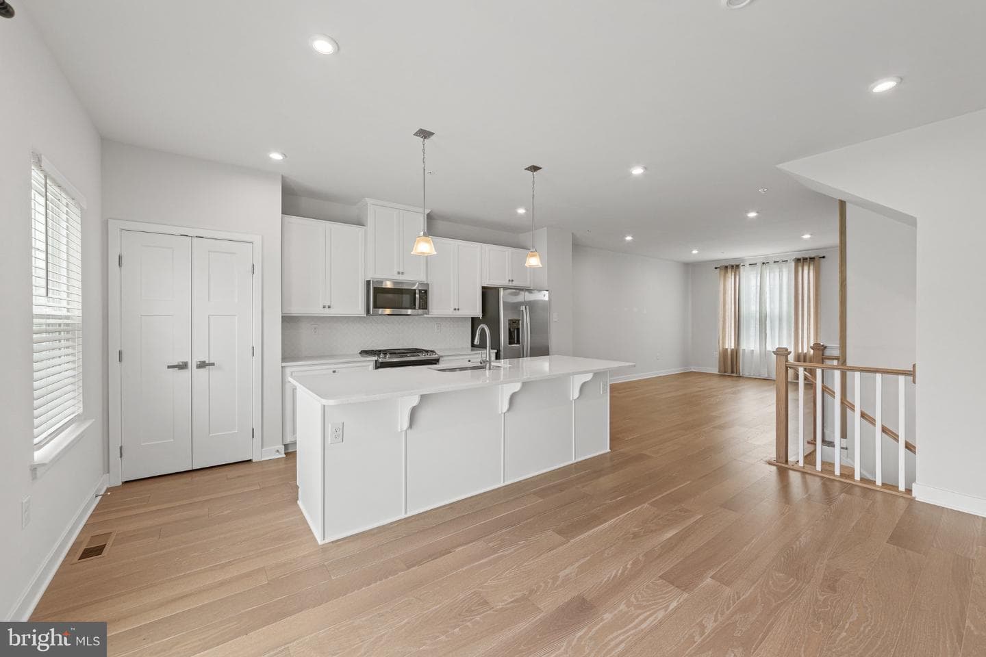 82 Hunters Drive photo 15