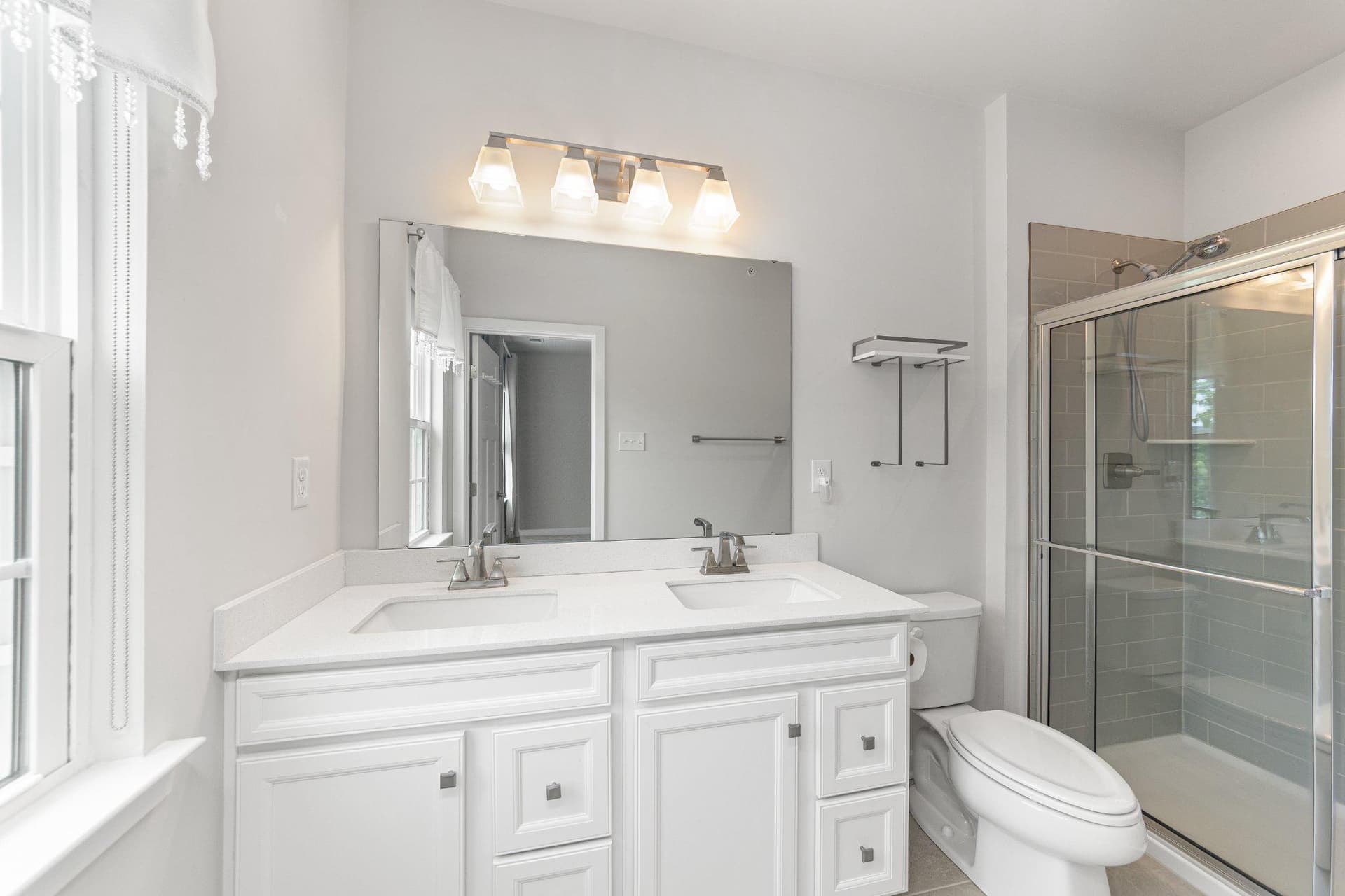 82 Hunters Drive photo 20