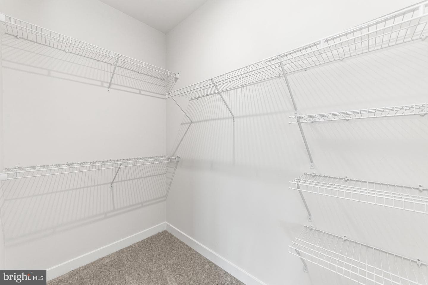 82 Hunters Drive photo 21