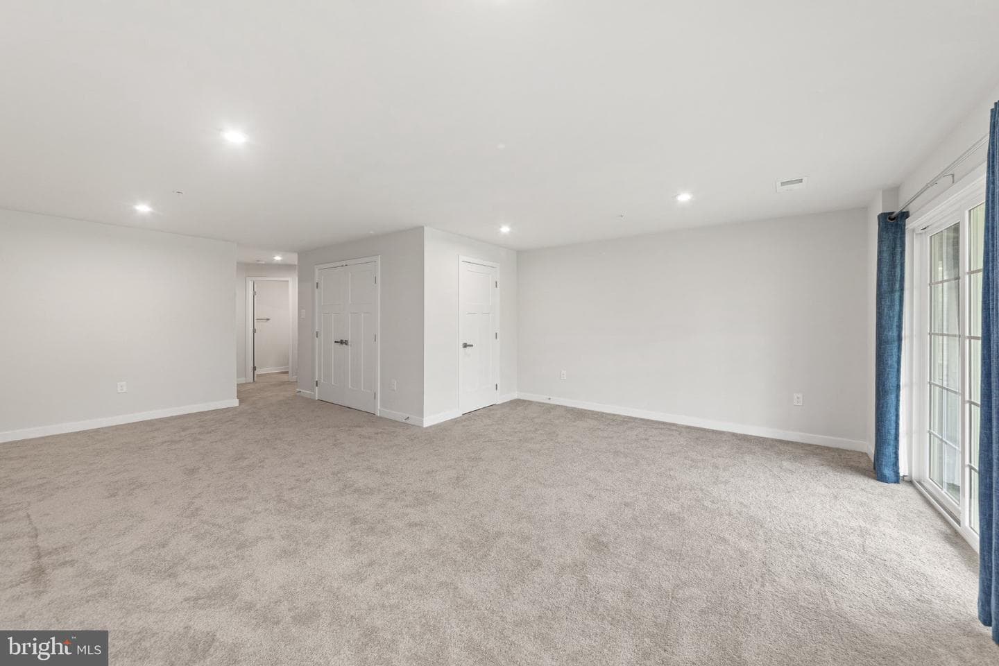 82 Hunters Drive photo 31