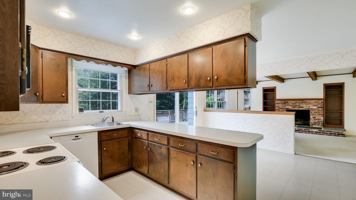 36 Harper Lane photo 13