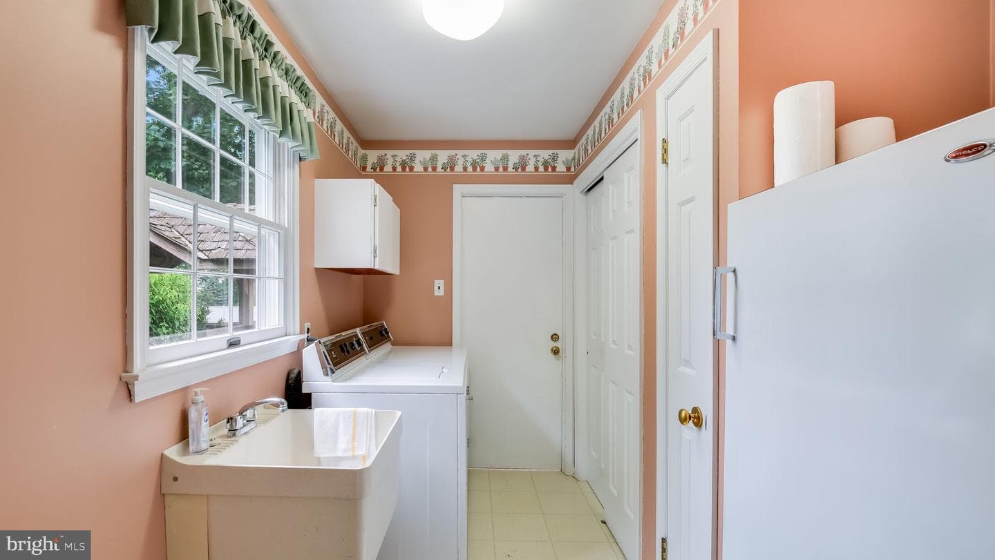 36 Harper Lane photo 23