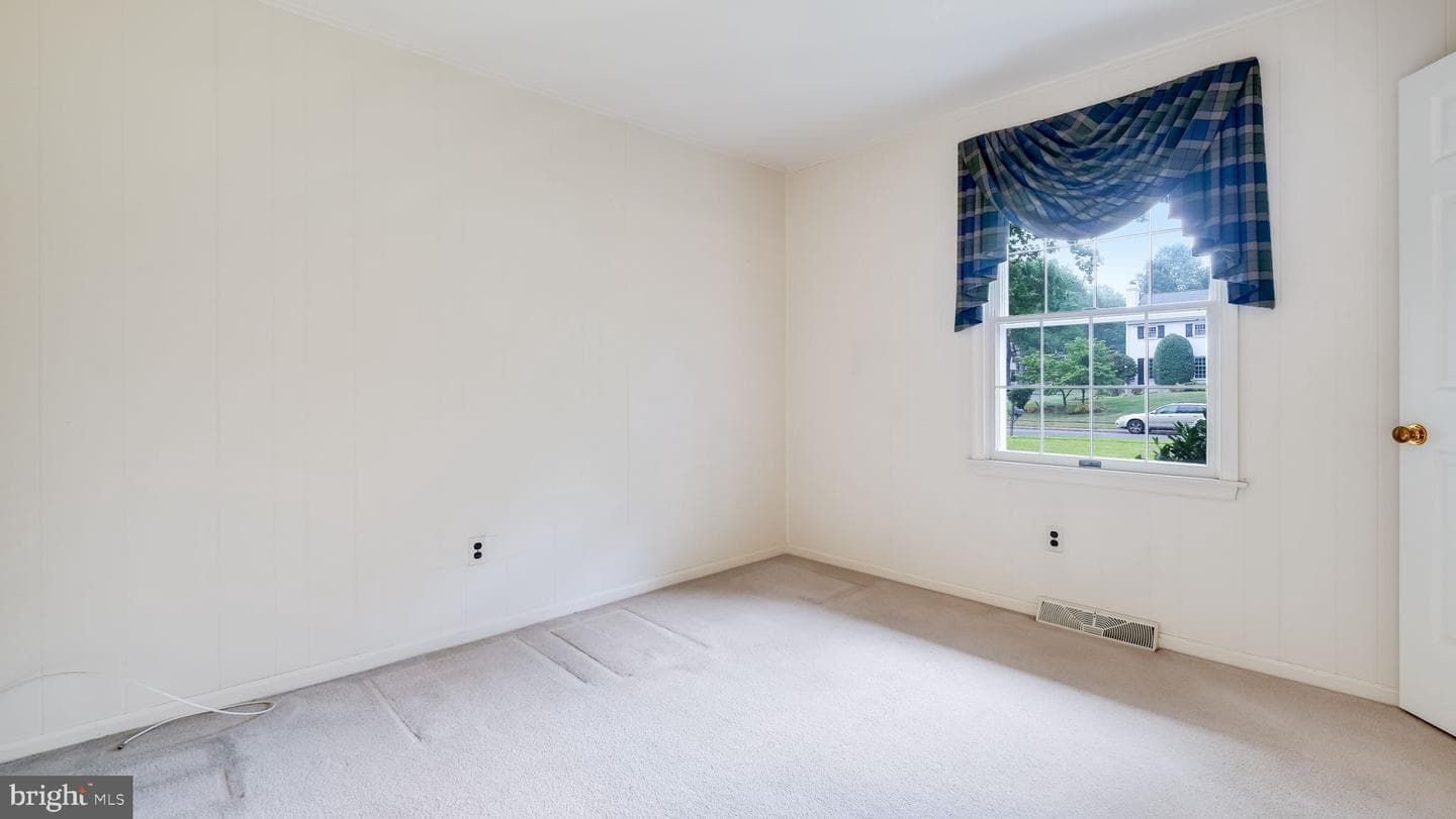 36 Harper Lane photo 34