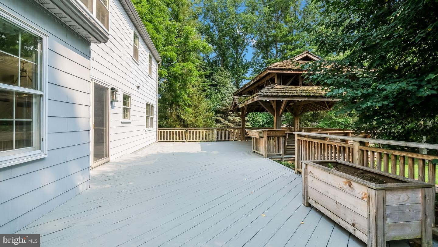 36 Harper Lane photo 43