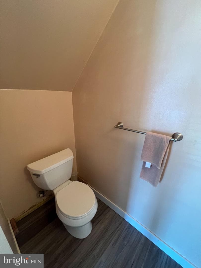808 Middleton Place photo 19