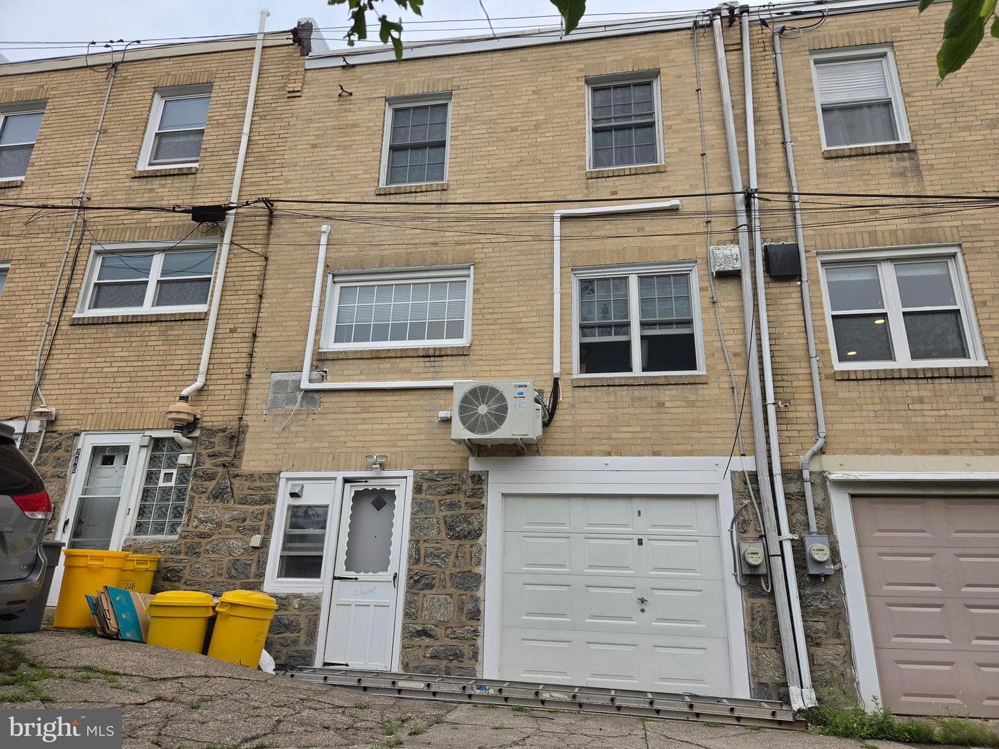 244 Stoneway Lane photo 5