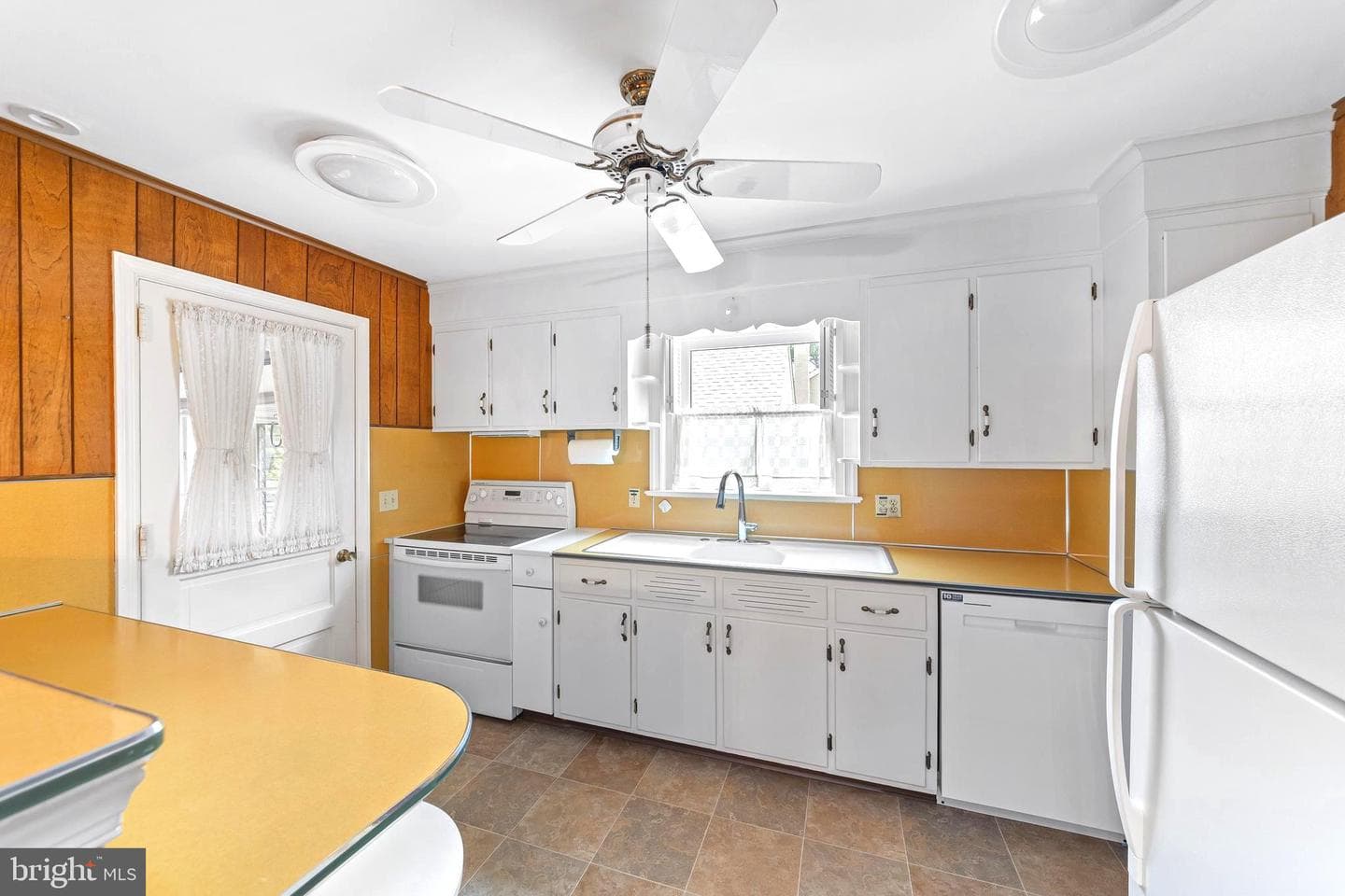 121 Oak Drive photo 15