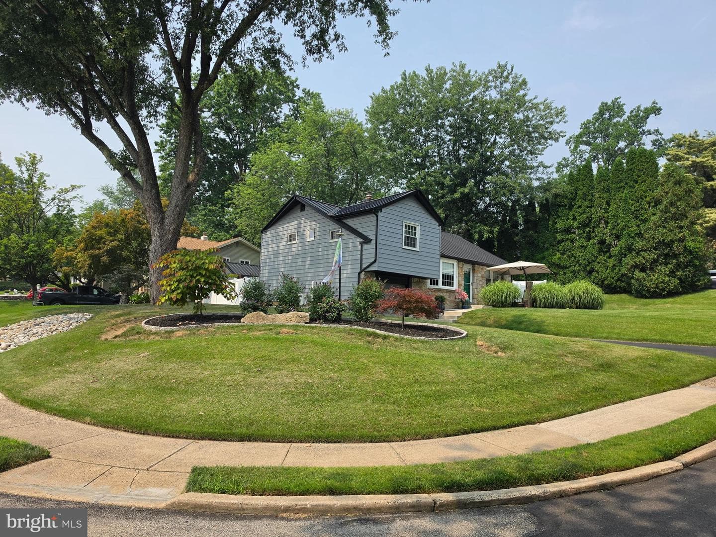 209 Limestone Lane photo 3