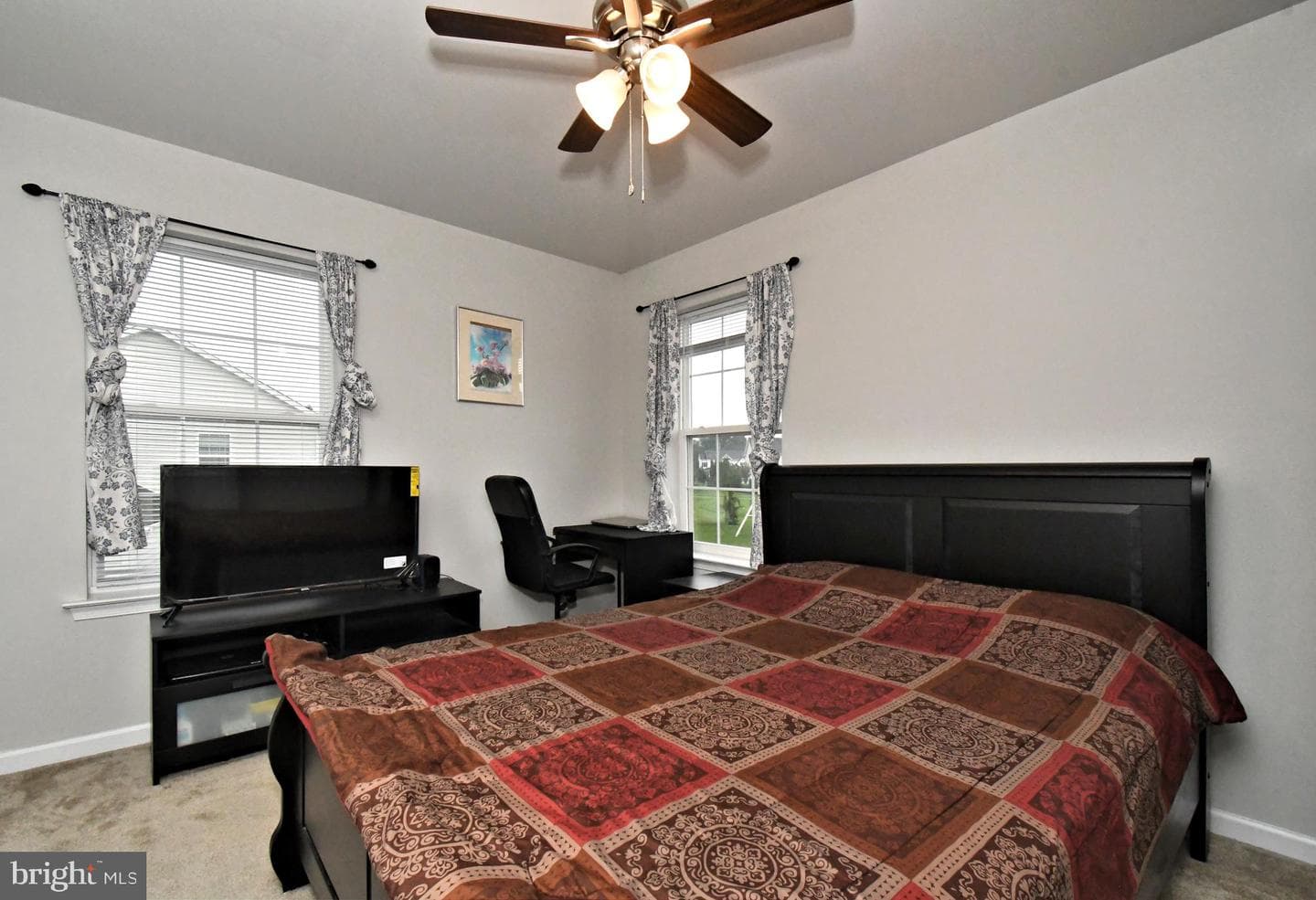 245 Sumner Court photo 35