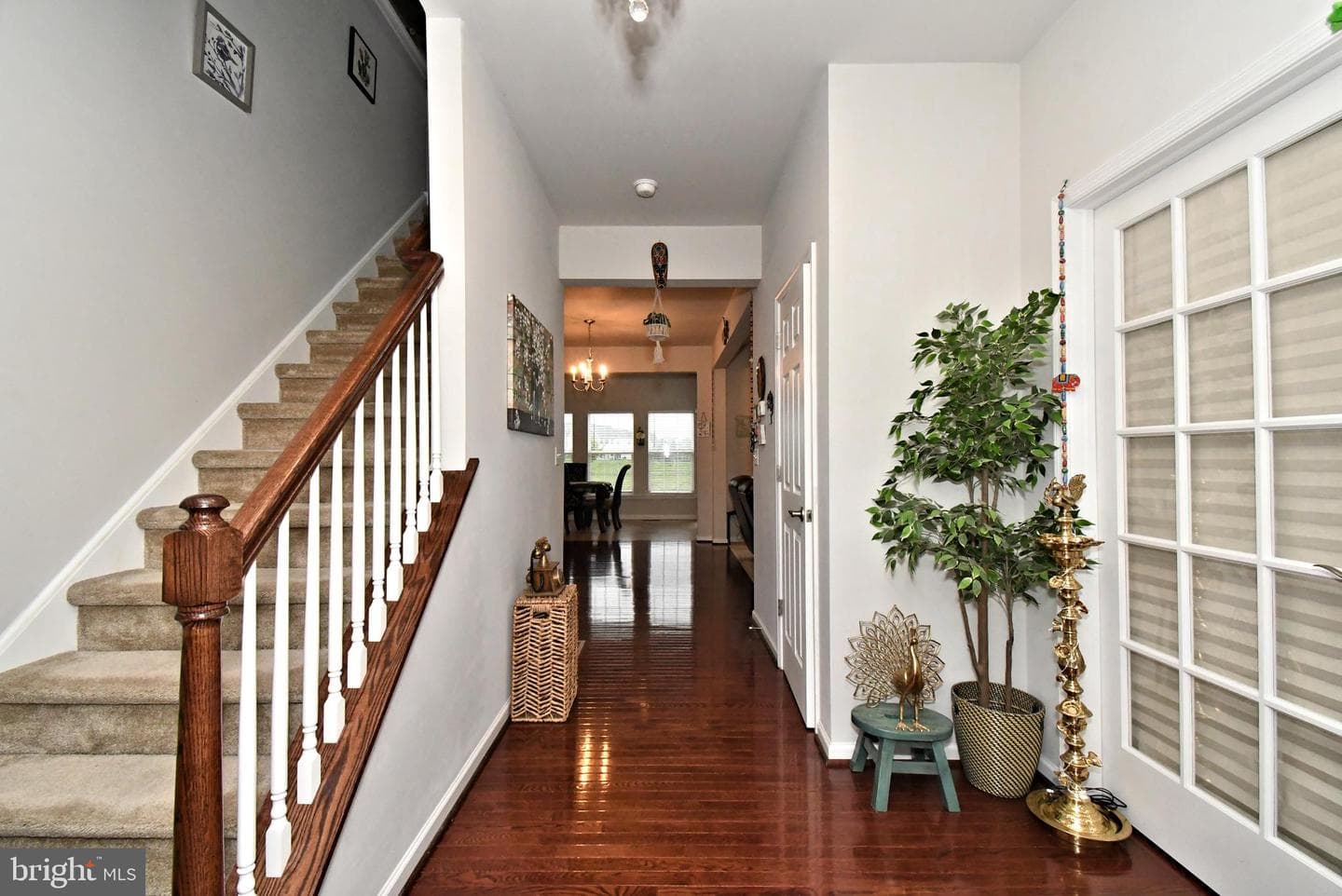 245 Sumner Court photo 4