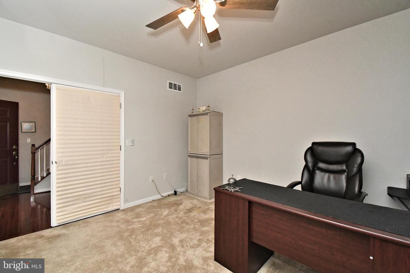 245 Sumner Court photo 6