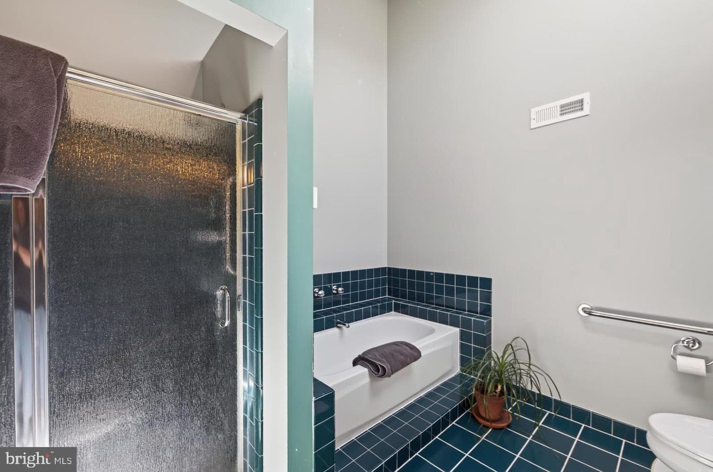 325 Sonnet Lane photo 44