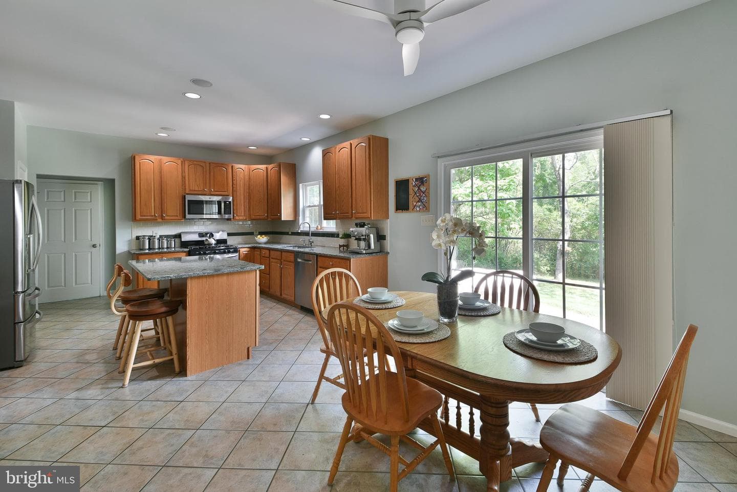 414 Forest Lane photo 14