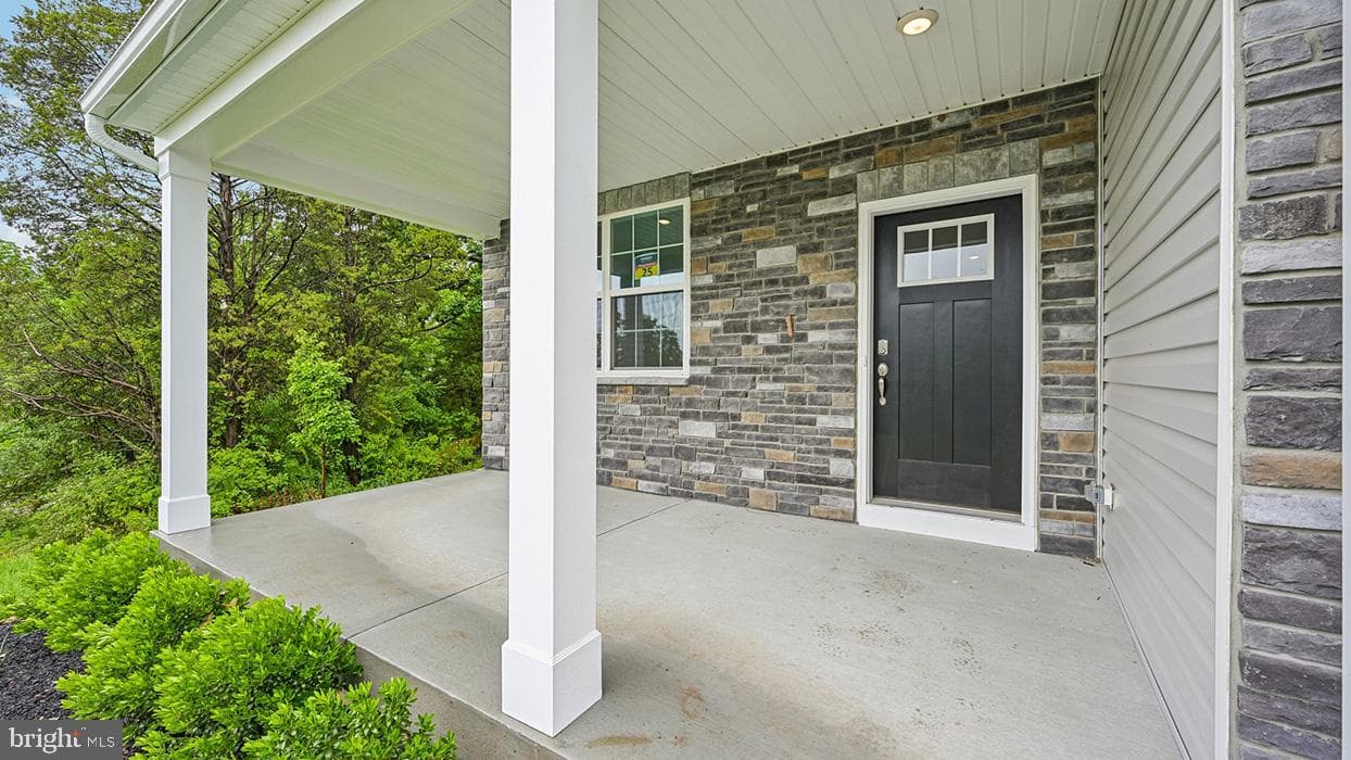 3029 Martha Way photo 4