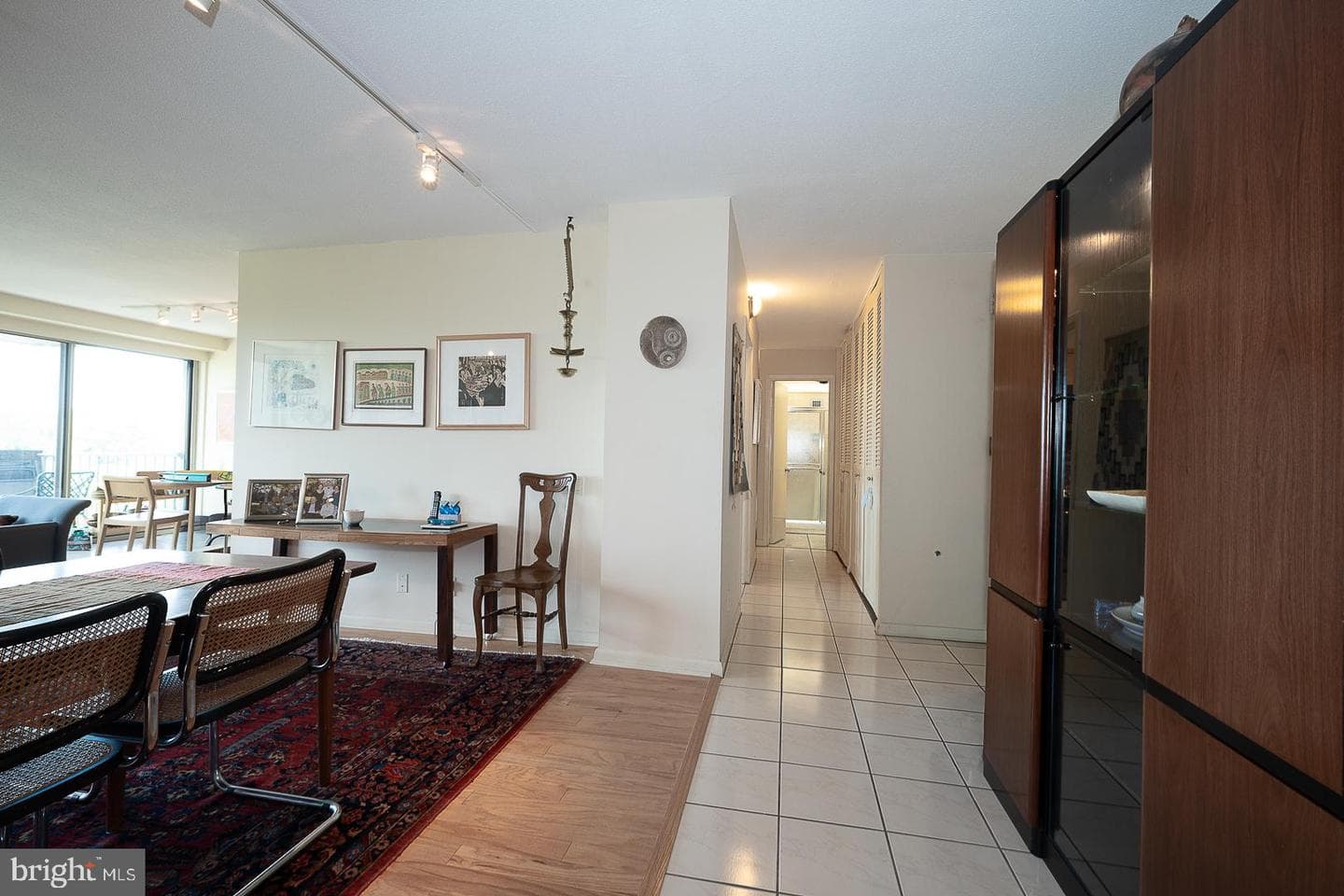 1001 City Avenue #E-1018 photo 3