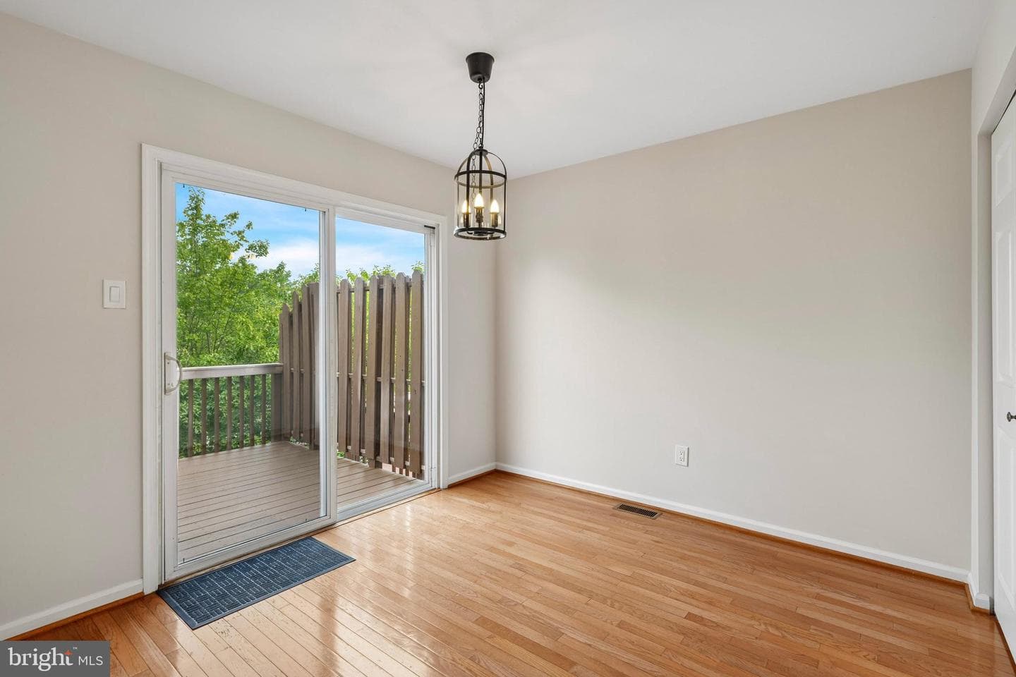 475 Glenn Rose Circle photo 12