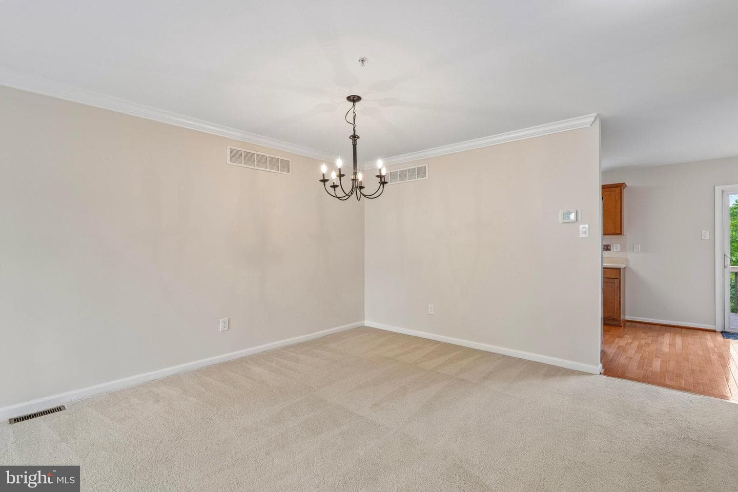 475 Glenn Rose Circle photo 5