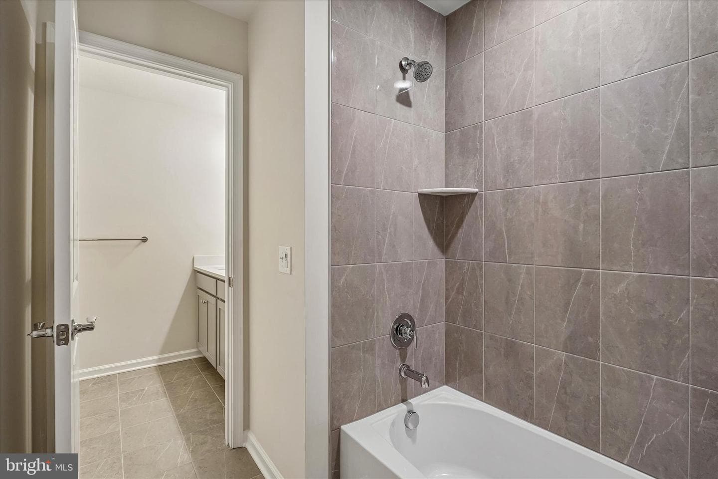755 Finlay Drive photo 22