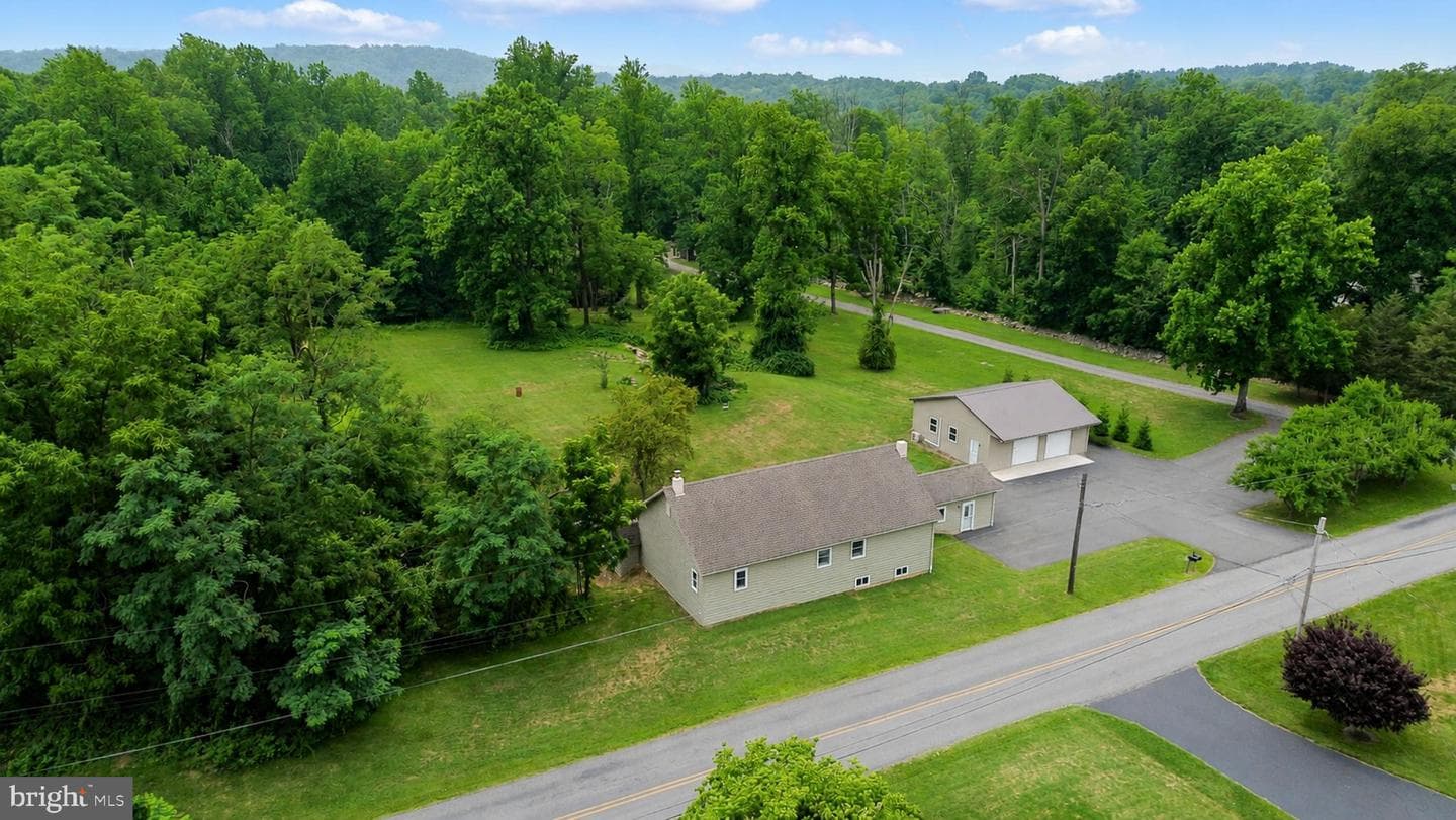 2016 Adams Road photo 43