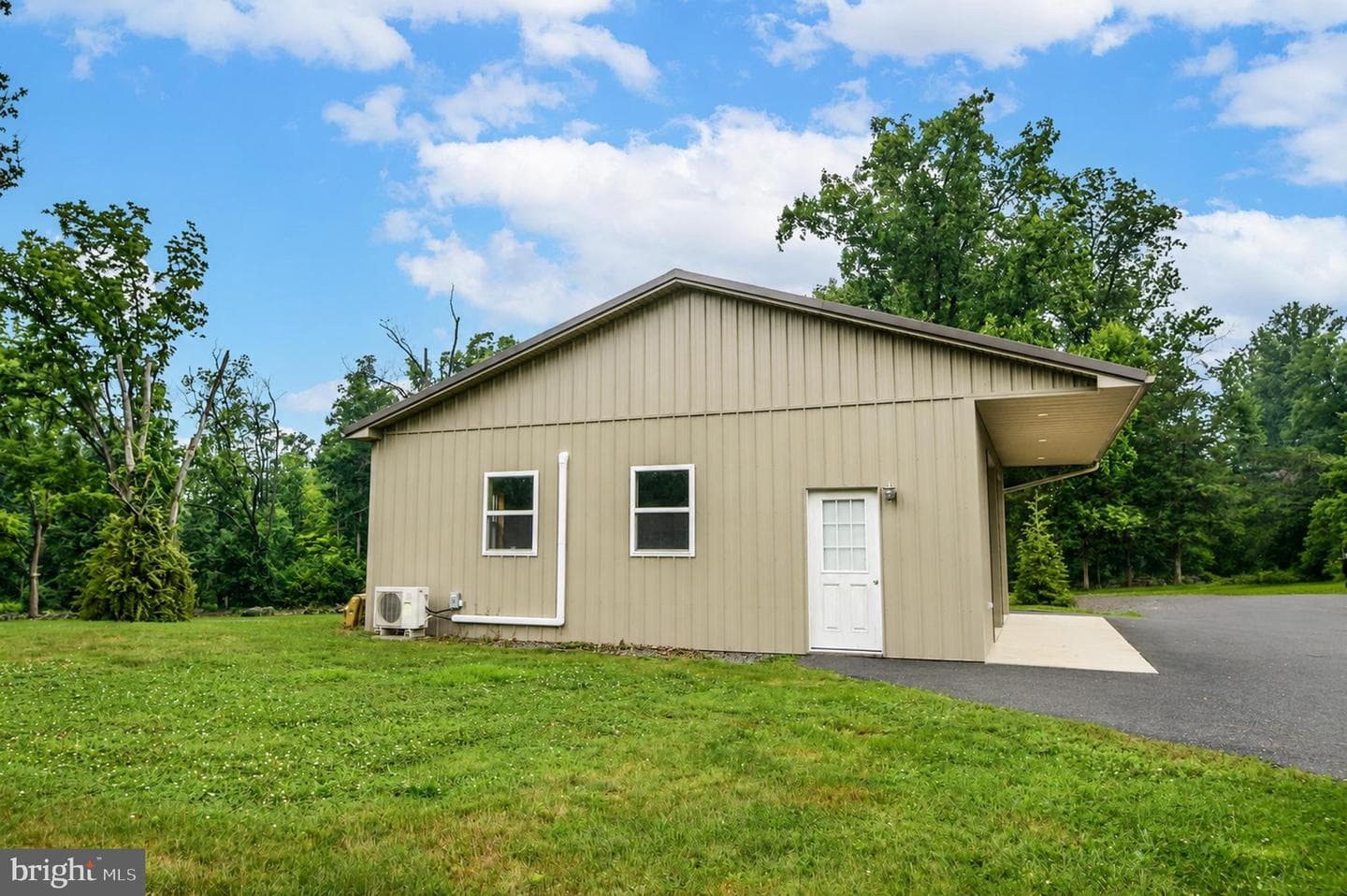 2016 Adams Road photo 47