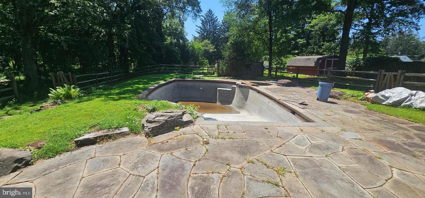 2247 E Orvilla Road photo 31